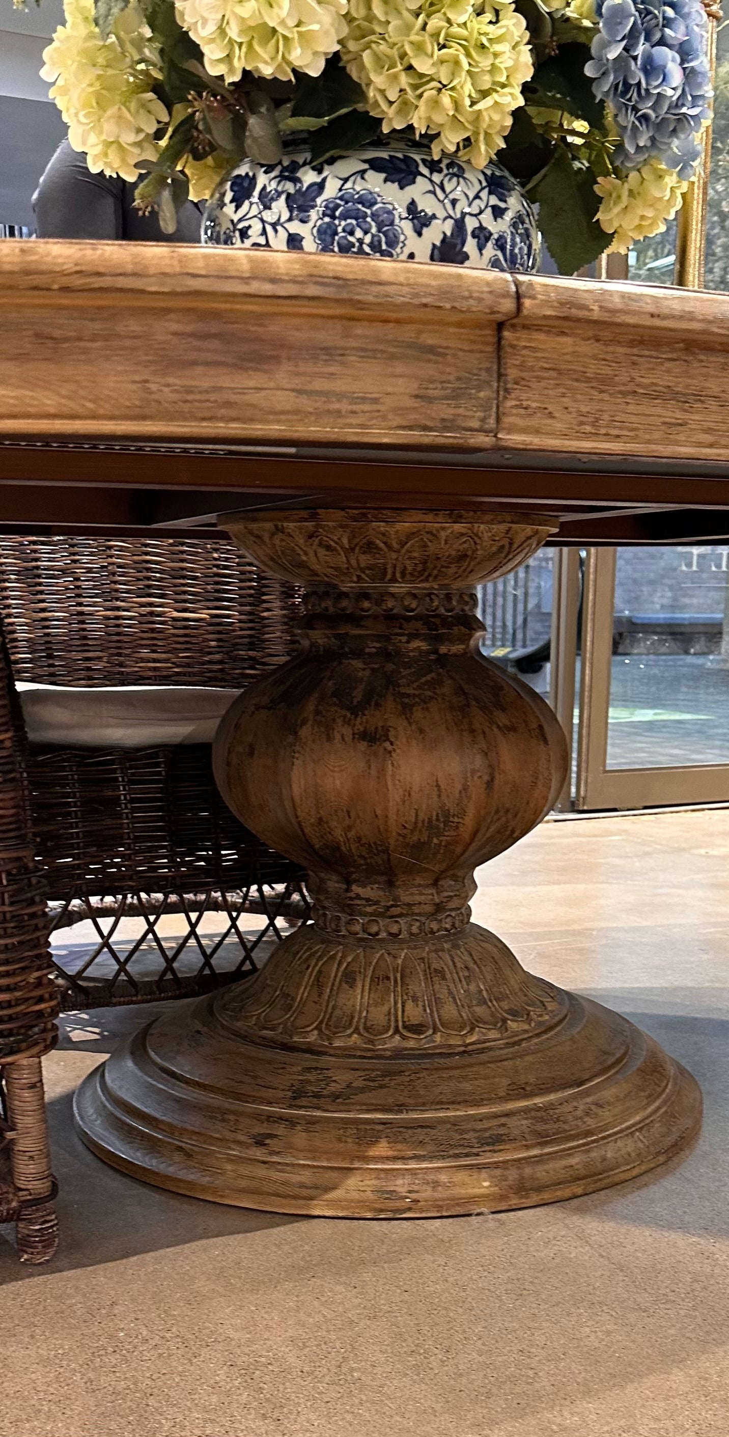 Ripley Extending Pedestal Dining Table
