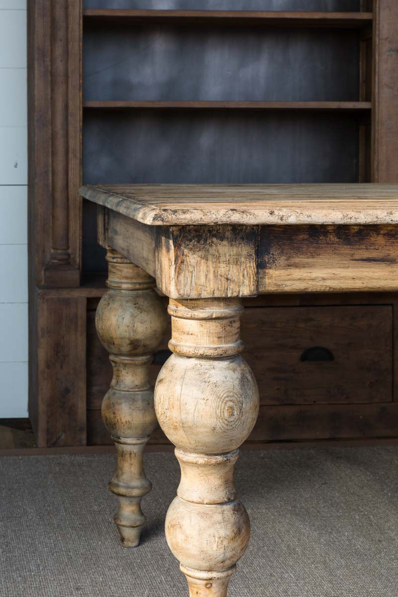 park hill old traditions dining table for sale, Pottery Barn Turned legged farm table for sale