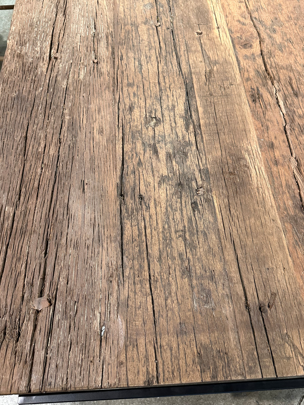 Rustic Marble Island With Pull-Out Table