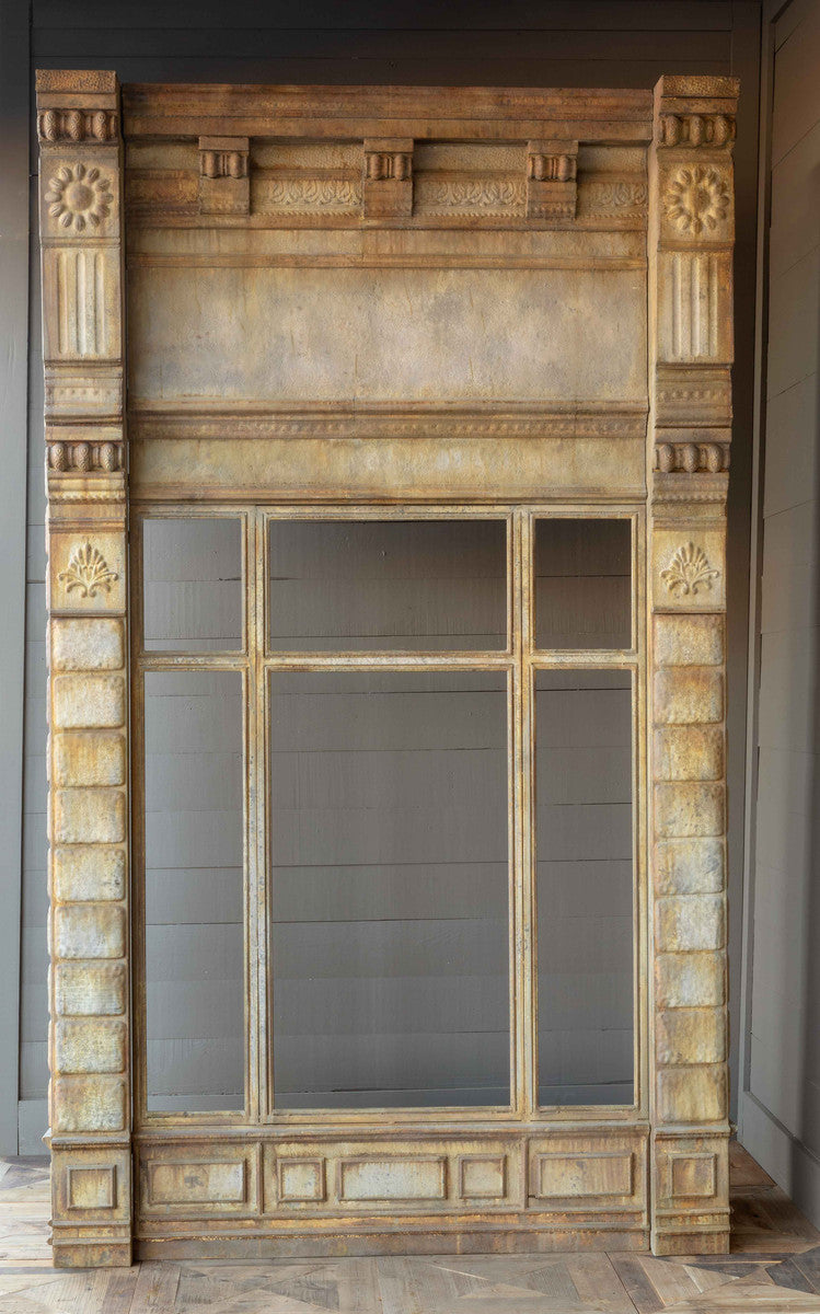 Market Square Facade