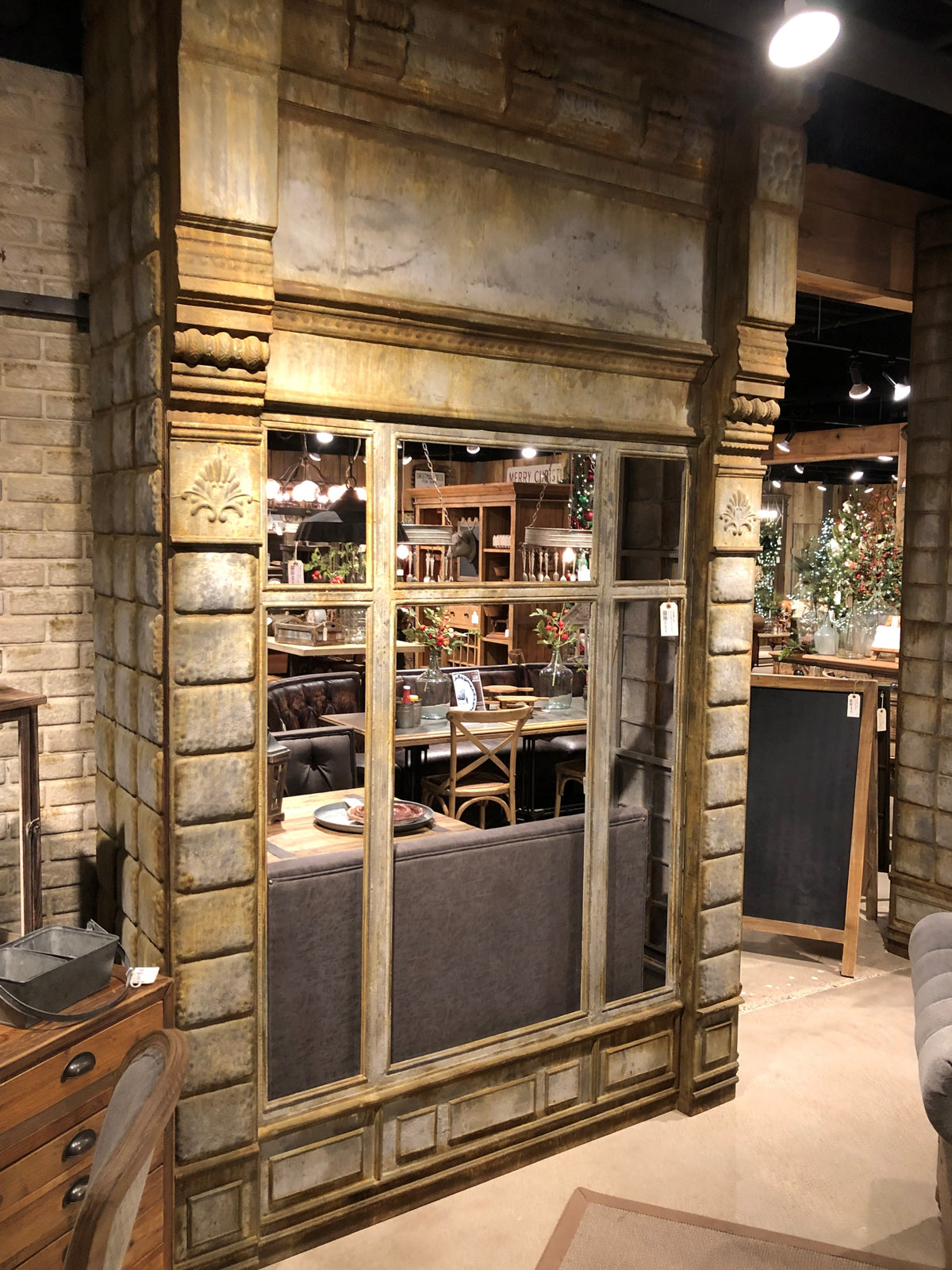 Market Square Facade