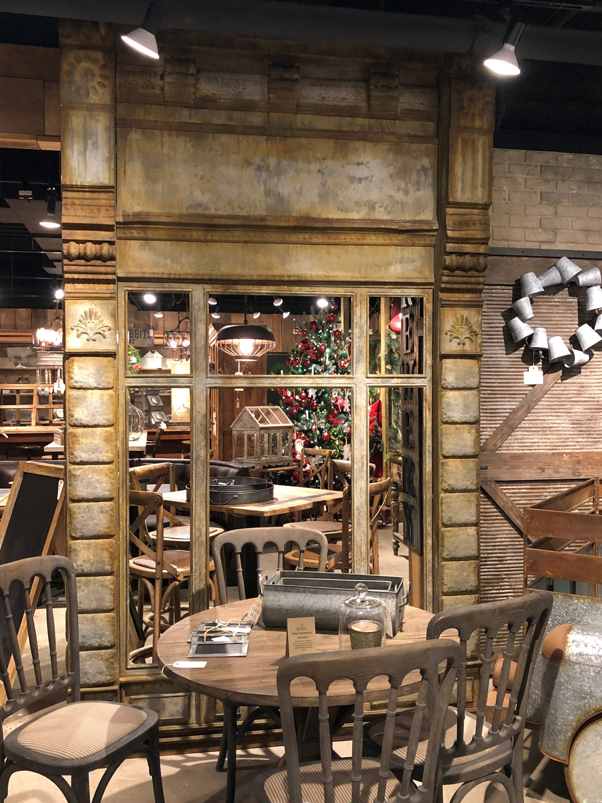 Market Square Facade