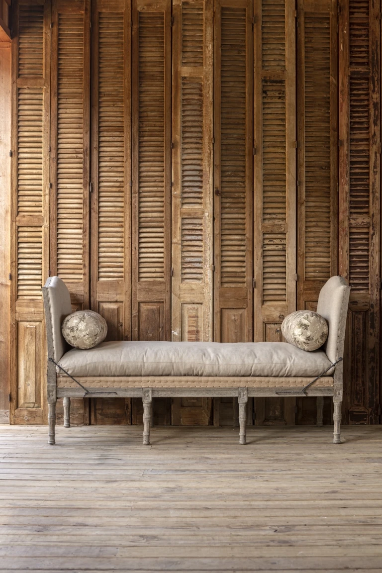 Park Hill Collection Vintage Daybed for sale, Vintage European Day bench for sale