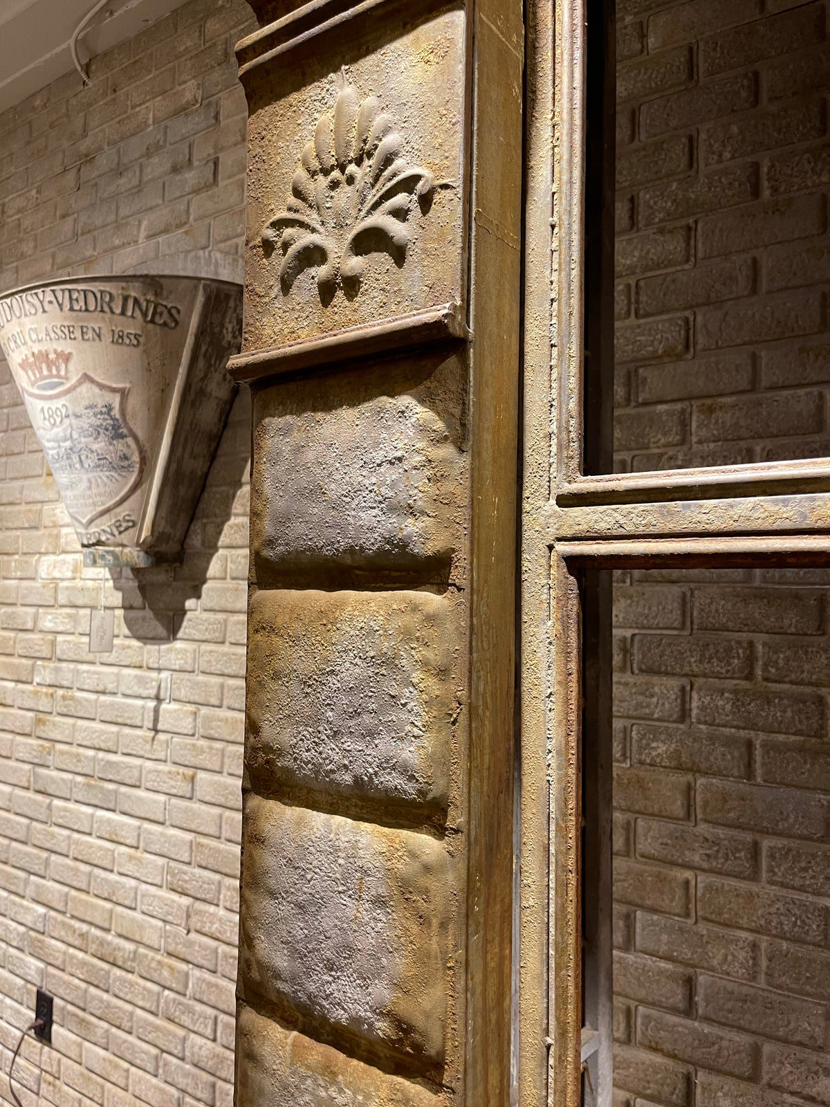 Market Square Facade